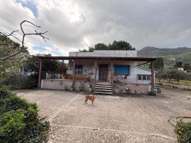 Casa in vendita a Valderice, Sicilia
