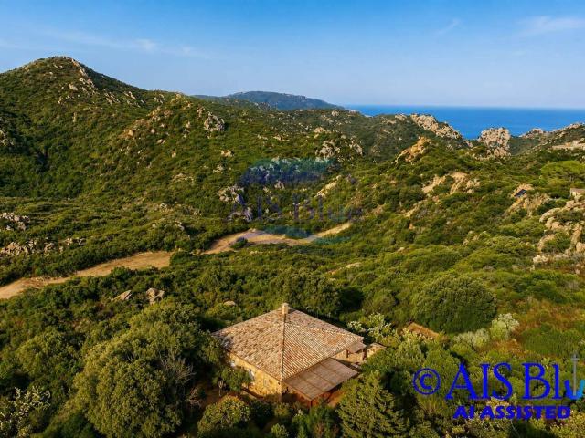 Casa in vendita a Trinità d'Agultu e Vignola, Sardigna/Sardegna