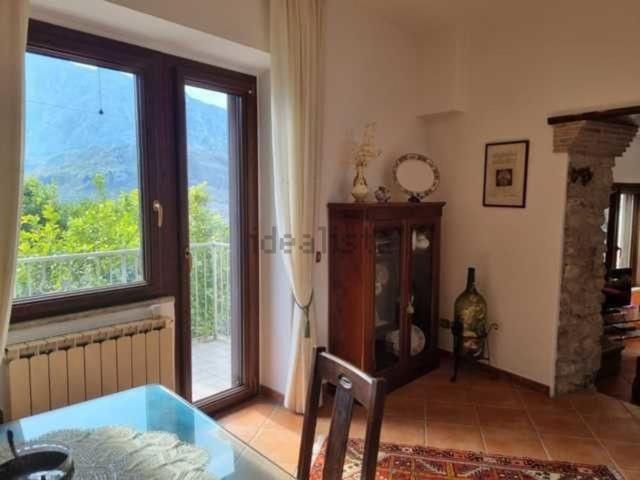 Casa in vendita a Castelnuovo Parano, Lazio