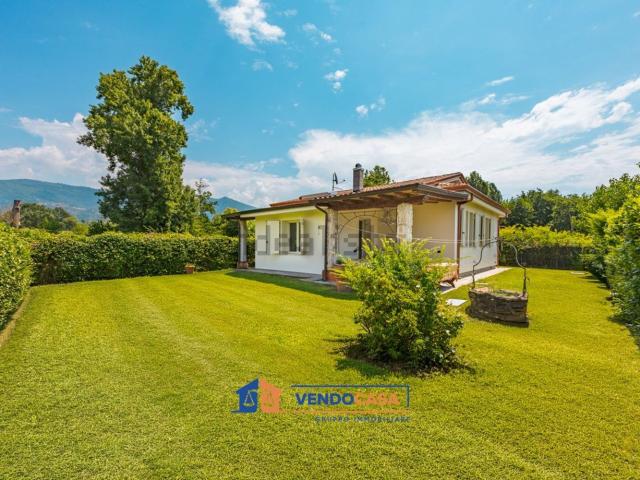 Casa in vendita a San Cristoforo, Marina Di Massa