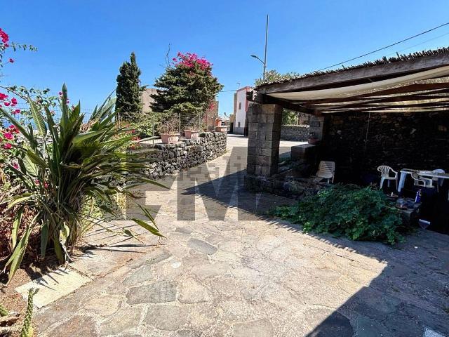 Casa in vendita a Tráçino, Pantelleria Aeroporto