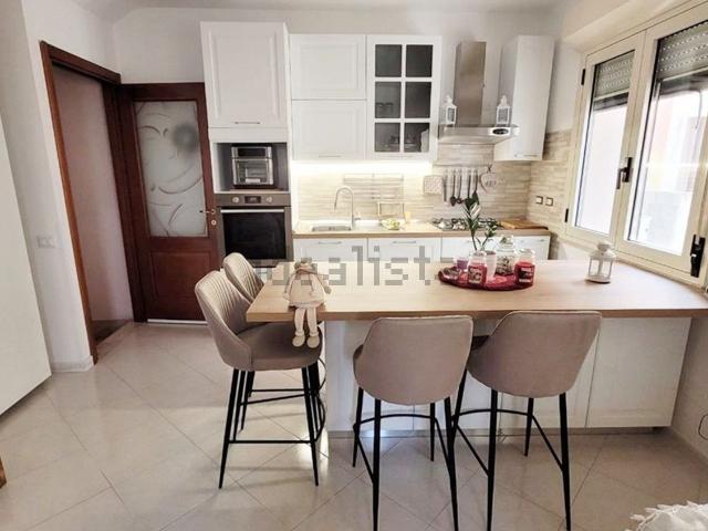 Casa in vendita a Sinnai, Sardigna/Sardegna
