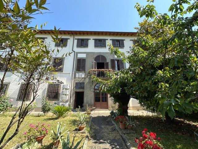 Casa in vendita a Matraia, Capannori