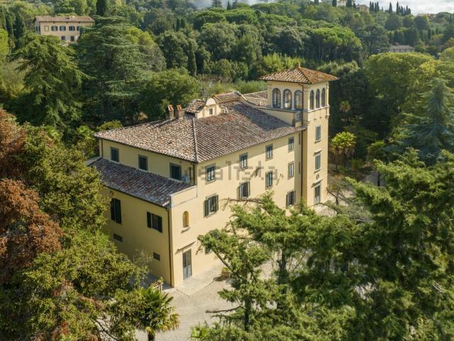Casa in vendita a Cortona, Toscana