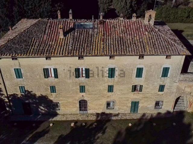Casa in vendita a Monteriggioni, Toscana