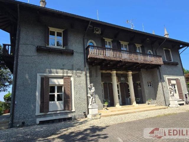 Casa in vendita a Montesiro, Besana In Brianza