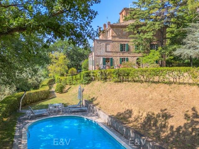 Casa in vendita a Monteleone d'Orvieto, Terni