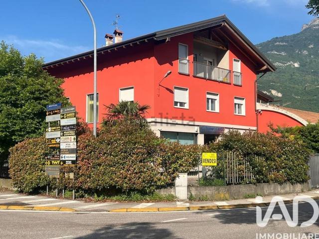 Casa in vendita a Comunità della Vallagarina, Borgo Sacco