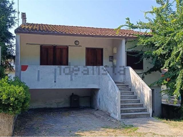 Casa in vendita a Montescano, Lombardia