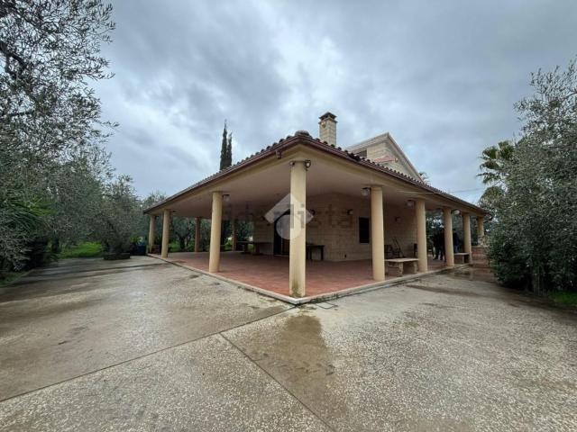Casa in vendita a Cerignola, Foggia