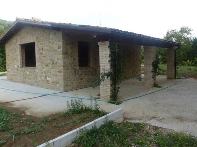 Casa in vendita a Marche, Macerata