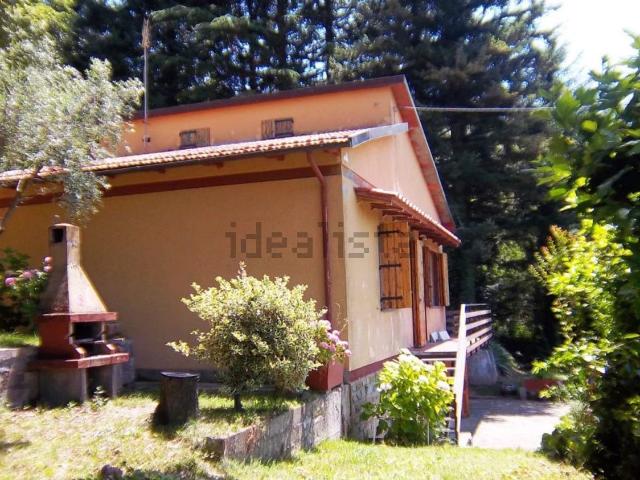 Casa in vendita a Unione di Comuni Valdarno e Valdisieve, San Godenzo