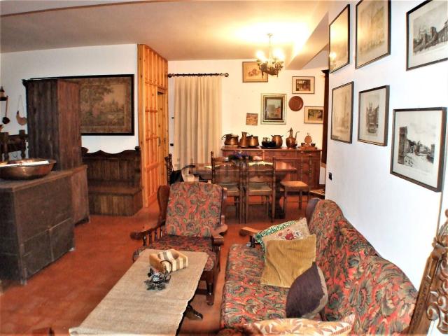 Casa in vendita a Collegiove, Lazio