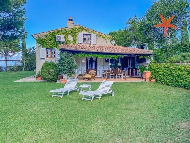 Casa in vendita a Marciana, Toscana