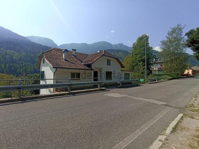 Casa in vendita a Prato Carnico / Prât, Prato Carnico / Prât di Cjargne