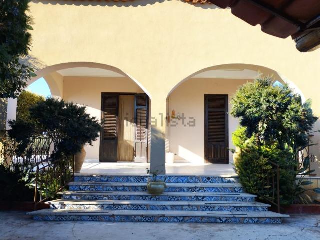 Casa in vendita a Balestrate, Sicilia