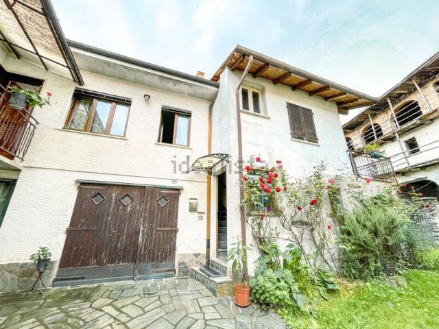 Casa in vendita a Cheggino, Armeno
