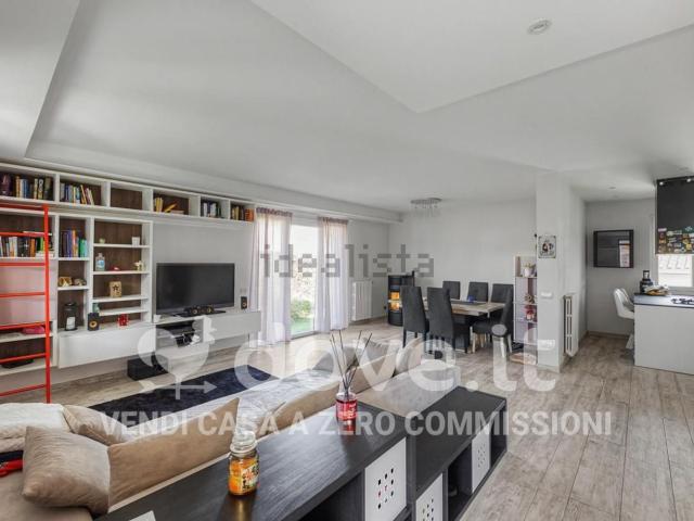 Casa in vendita a Comunità Montana Valli del Verbano, Luino