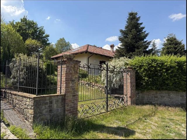 Casa in vendita a Pontinvrea, Liguria