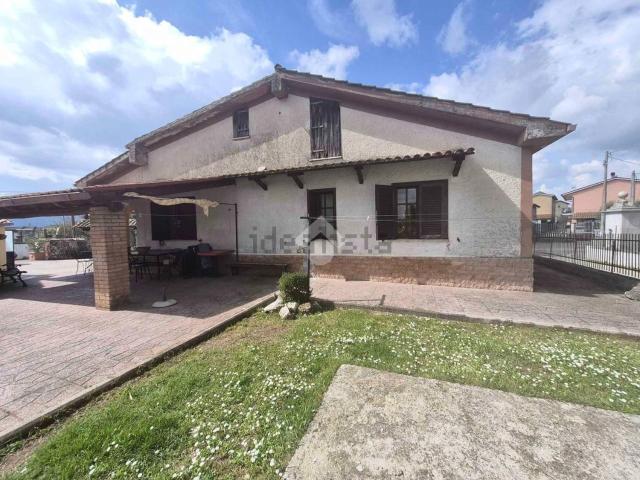Casa in vendita a Villaggio Rinascita, Roma Capitale