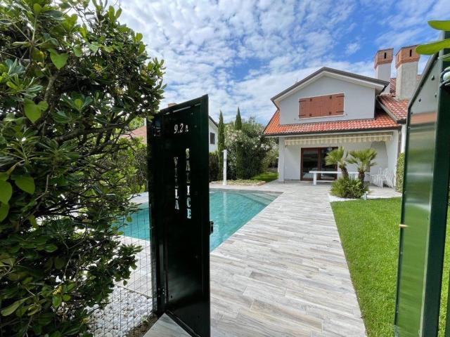 Casa in vendita a Rosolina, Veneto