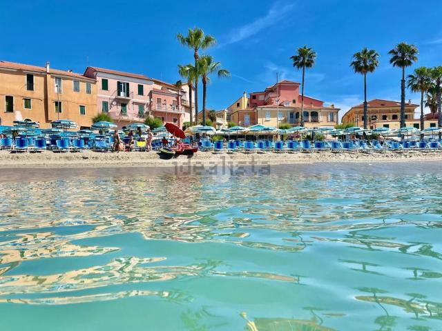 Casa in vendita a San Lorenzo Al Mare, Liguria