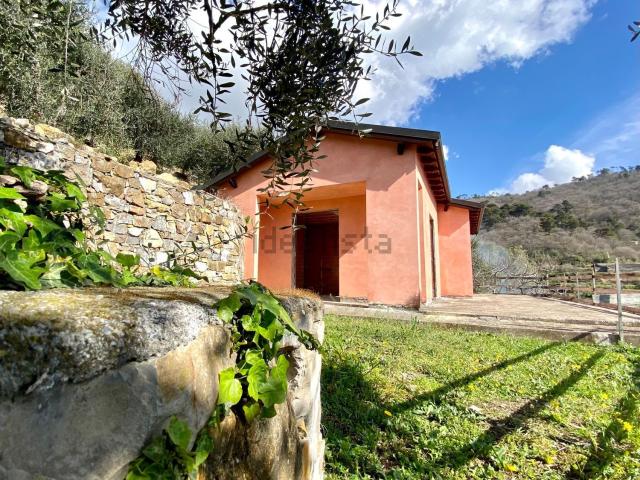 Casa in vendita a Villa Faraldi, Liguria