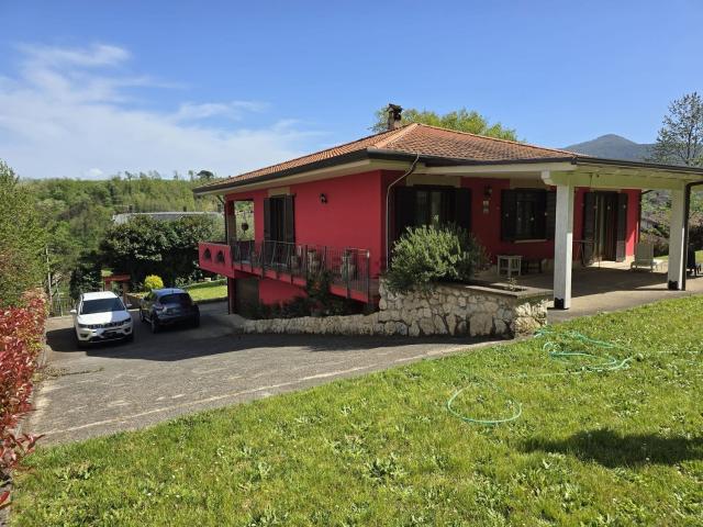 Casa in vendita a Patrica, Lazio