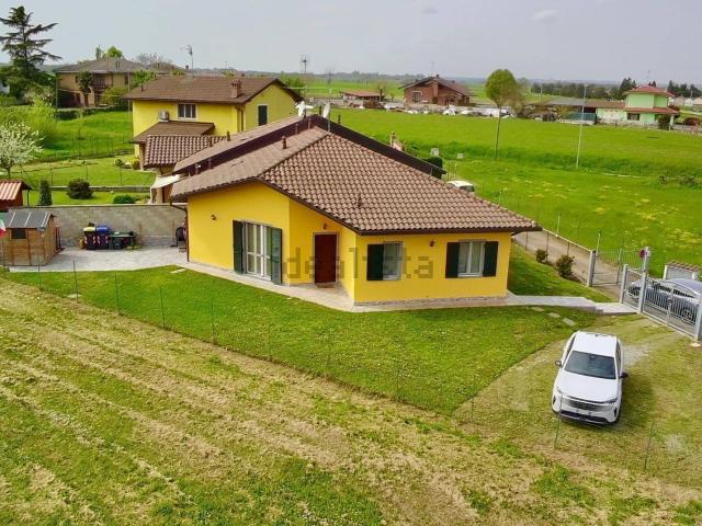 Casa in vendita a Piemonte, Alessandria