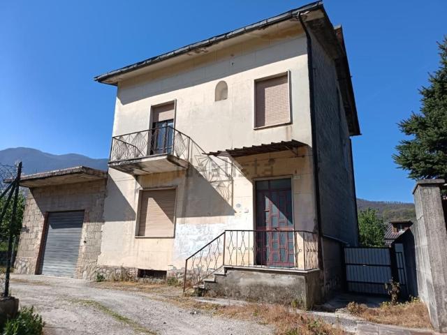Casa in vendita a Serino, Campania