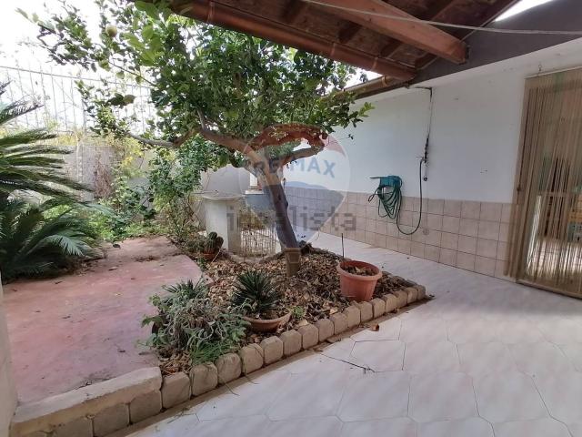 Casa in vendita a Vittoria, Sicilia
