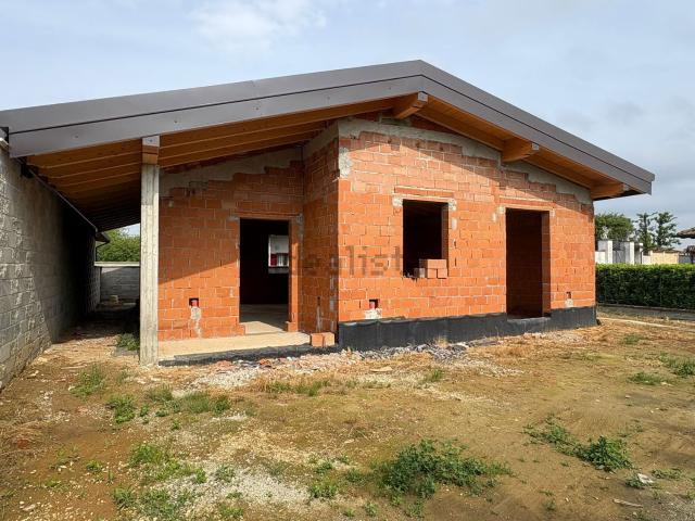 Casa in vendita a Garlasco, Lombardia