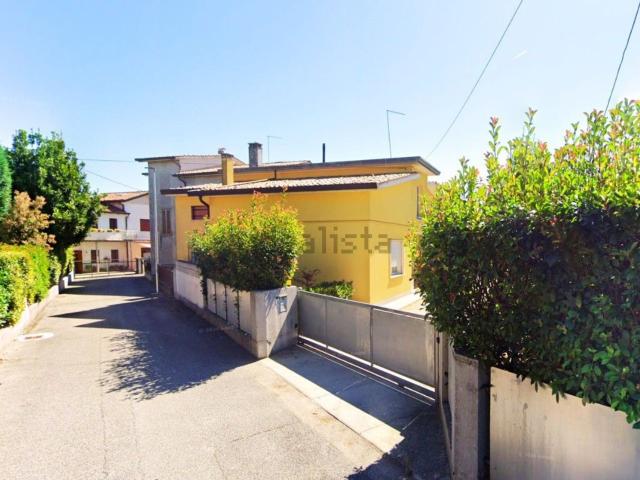Casa in vendita a Carmignano Di Brenta, Veneto