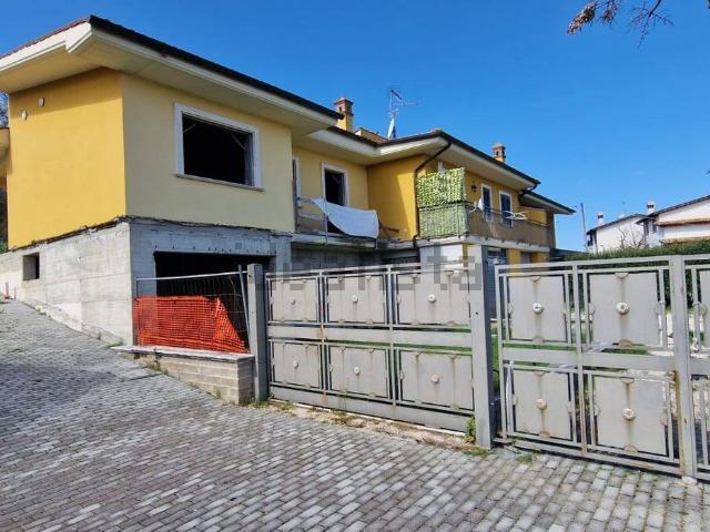Casa in vendita a Casali di Poggio Nativo, Poggio Nativo