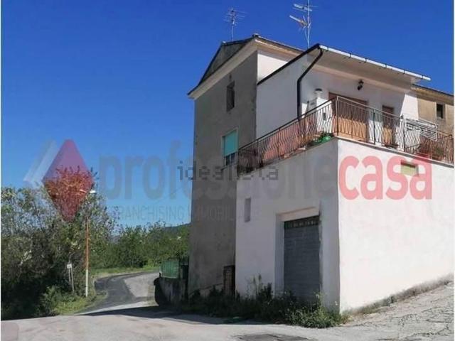 Casa in vendita a Cervaro, Lazio