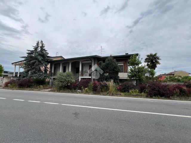 Casa in vendita a Piemonte, Novara