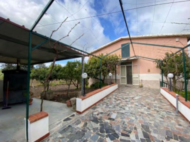 Casa in vendita a Badia, Canicattì E Borgalino