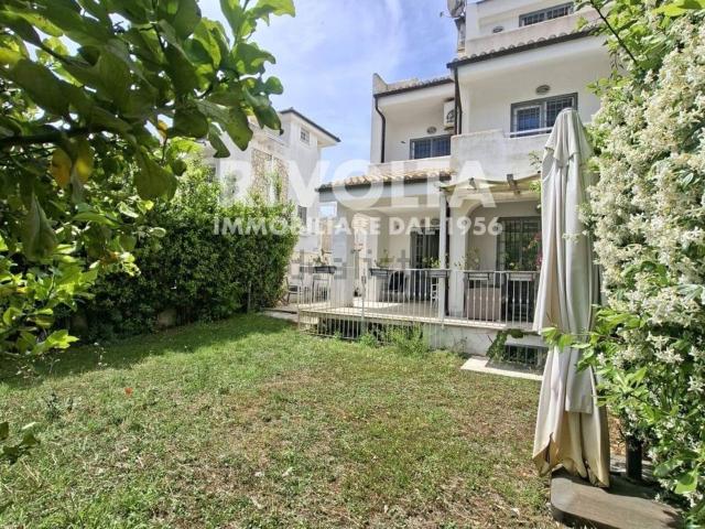 Casa in vendita a Fregene, Roma Capitale