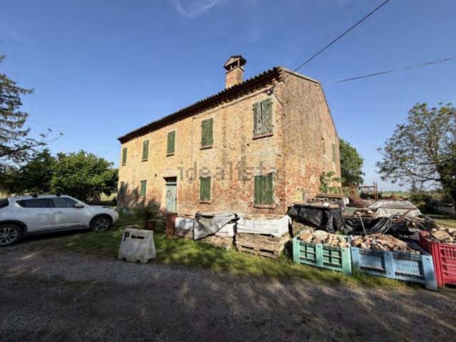 Casa in vendita a Ferrara, Reggio Emilia