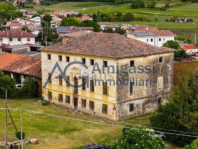 Casa in vendita a Barbarano Mossano, Mossano