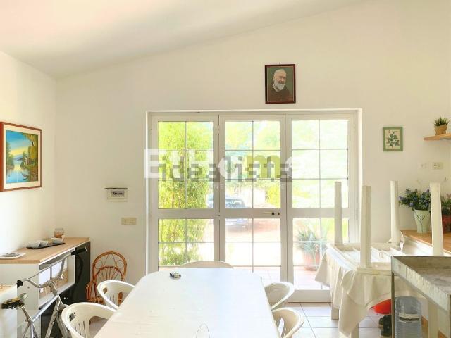 Casa in vendita a Puglia, Barletta-andria-trani