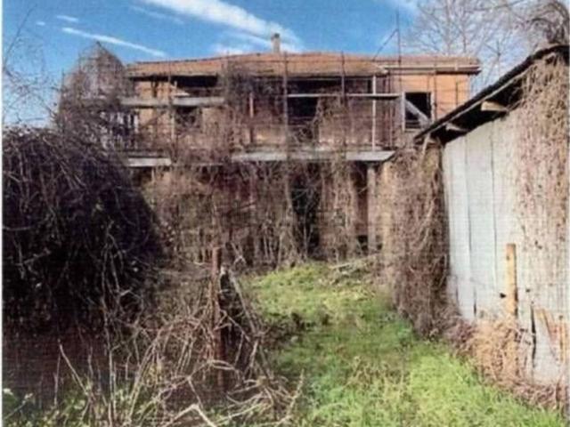 Casa in vendita a Chiesa Nuova, Rieti