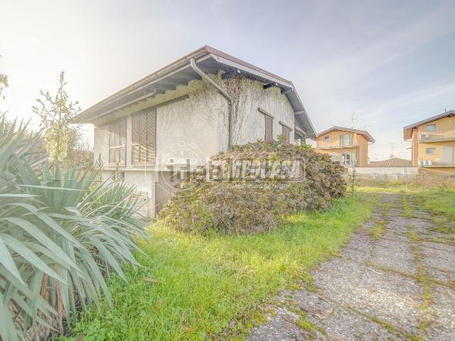 Casa in vendita a Cheglio, Taino