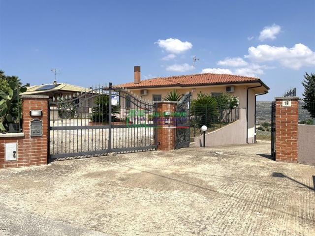 Casa in vendita a Modica