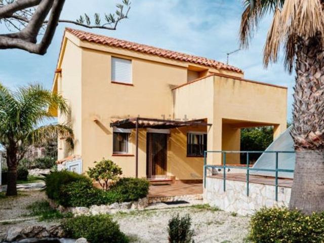 Casa in vendita a Donnalucata, Scicli