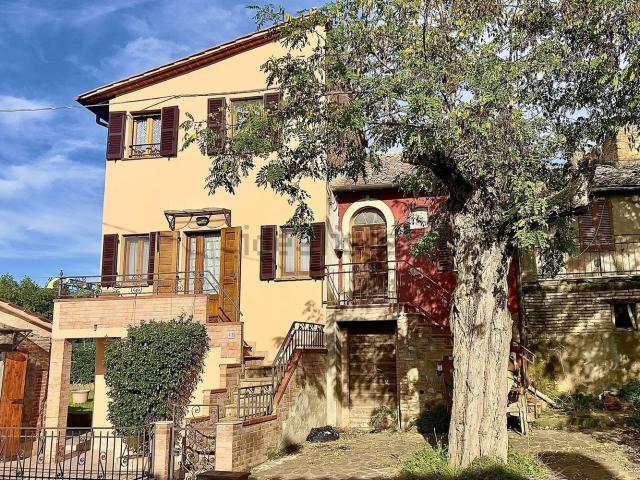 Casa in vendita a Città Della Pieve, Umbria