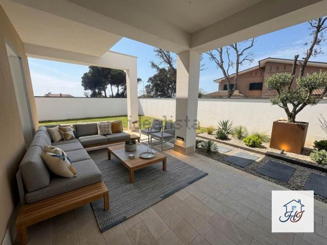 Casa in vendita a Villa Claudia, Roma Capitale