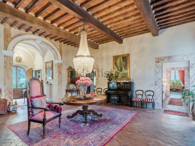 Casa in vendita a Bientina, Toscana