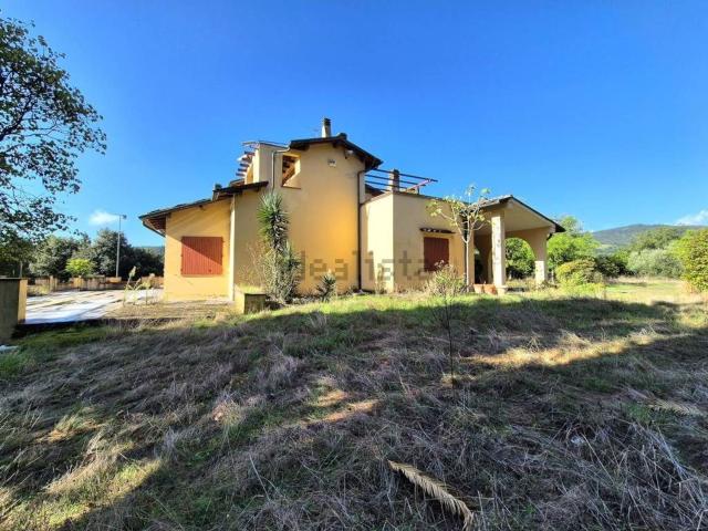 Casa in vendita a La Serra, Carmignano