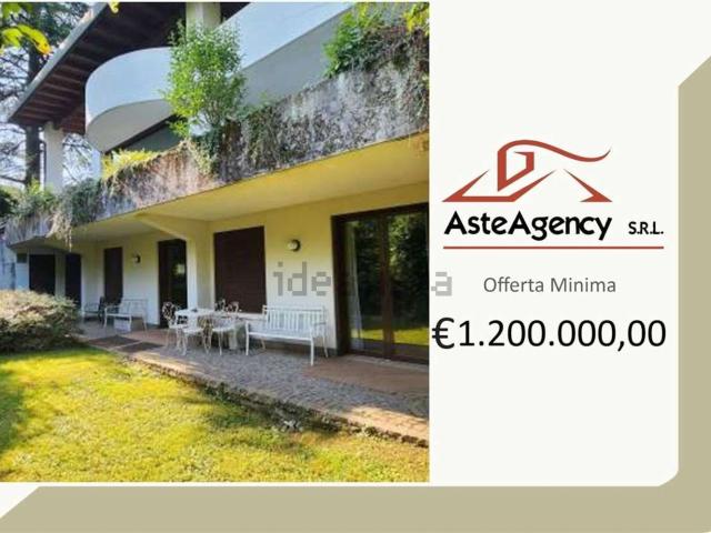 Casa in vendita a Schio, Veneto